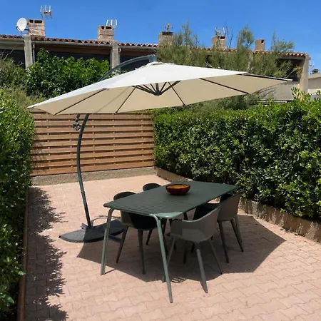 La Terrasse Du Goeland, 50 M De La
